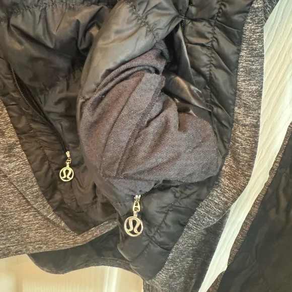 Lululemon Insulator Winter Puffer Pullover Running Coat Jacket Size 8 - Picture 3 of 7